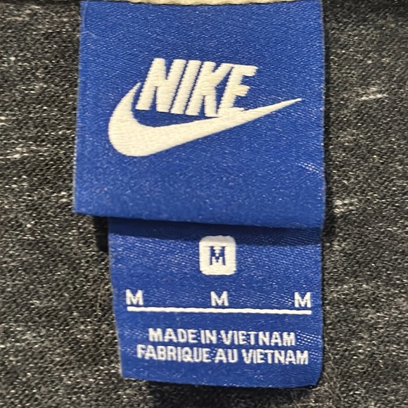 Nike Zip Hooded Jacket - Picture 3 of 4